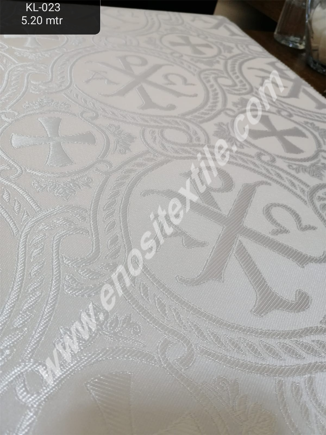 KL-023 White-Silver Brocade Fabrics